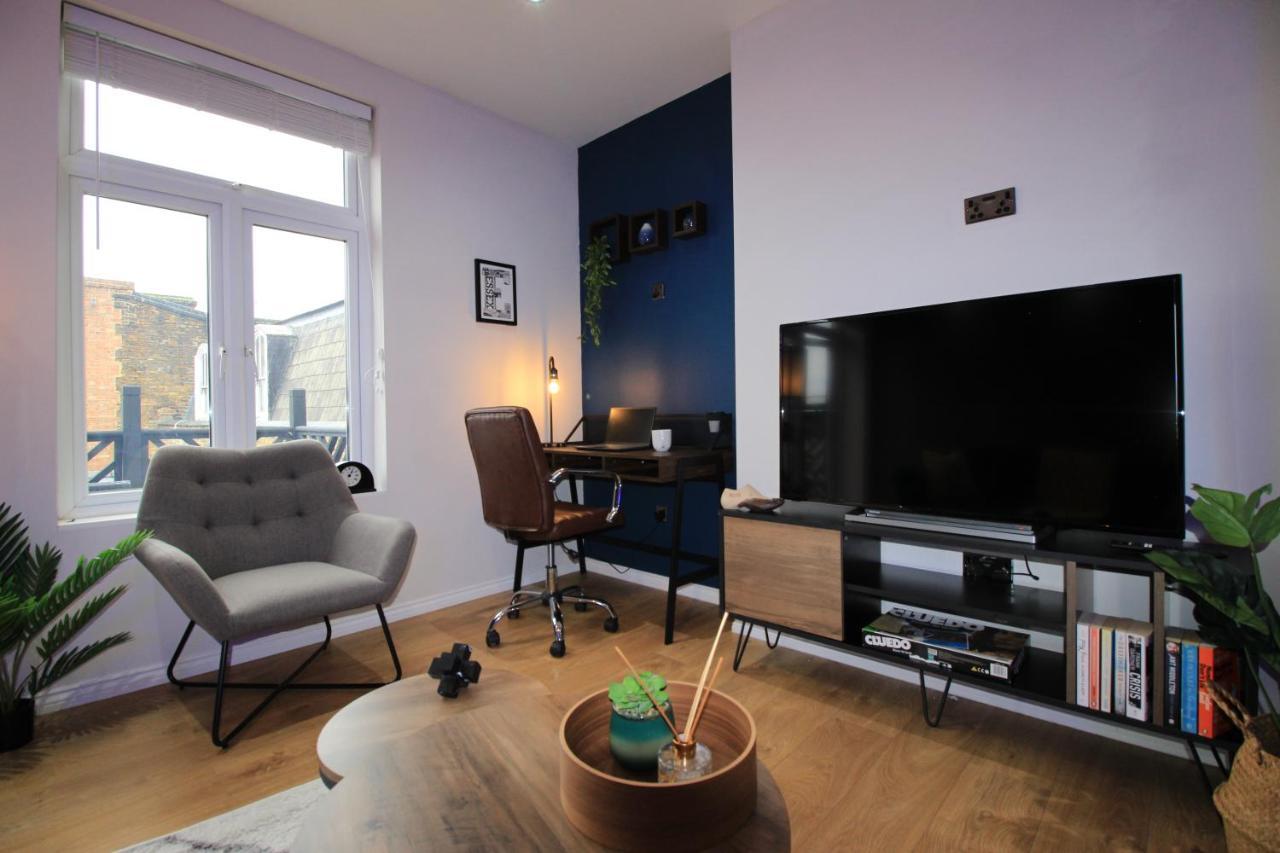 City Centre Gem In Southend Near The Beach, Station And Parking Daire Dış mekan fotoğraf